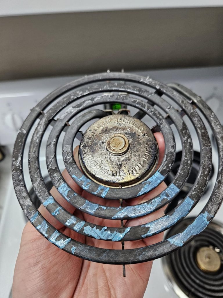 How Do You Get Melted Plastic off a Stove Burner: Easy Cleanup Tips